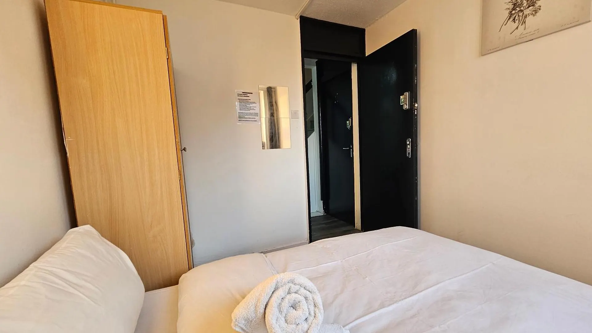Wapping Stay London